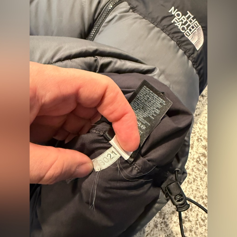 The North Face Gray Puffer Jacket - Picture 10 of 10